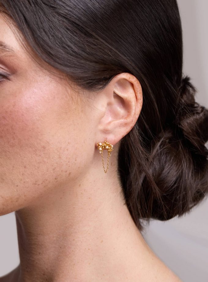 Droplet Loop Stud Earrings with Pearls